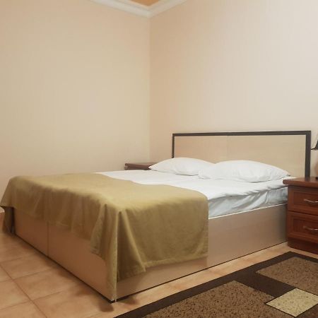 Ariana Family Hotel Dilijan Exterior photo